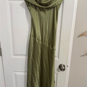 Elegant Olive Green Maxi Dress
